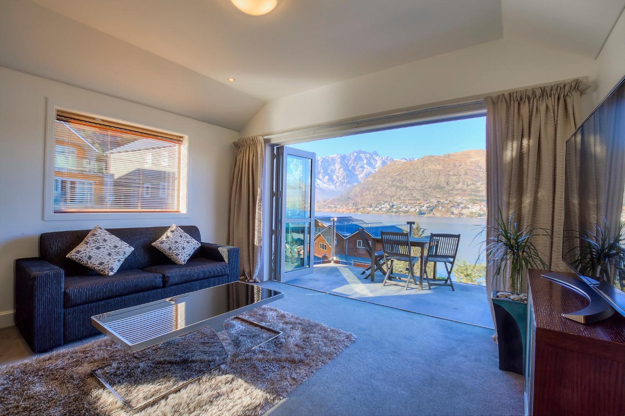 Alpine Vista - Queenstown Holiday Home Exterior foto